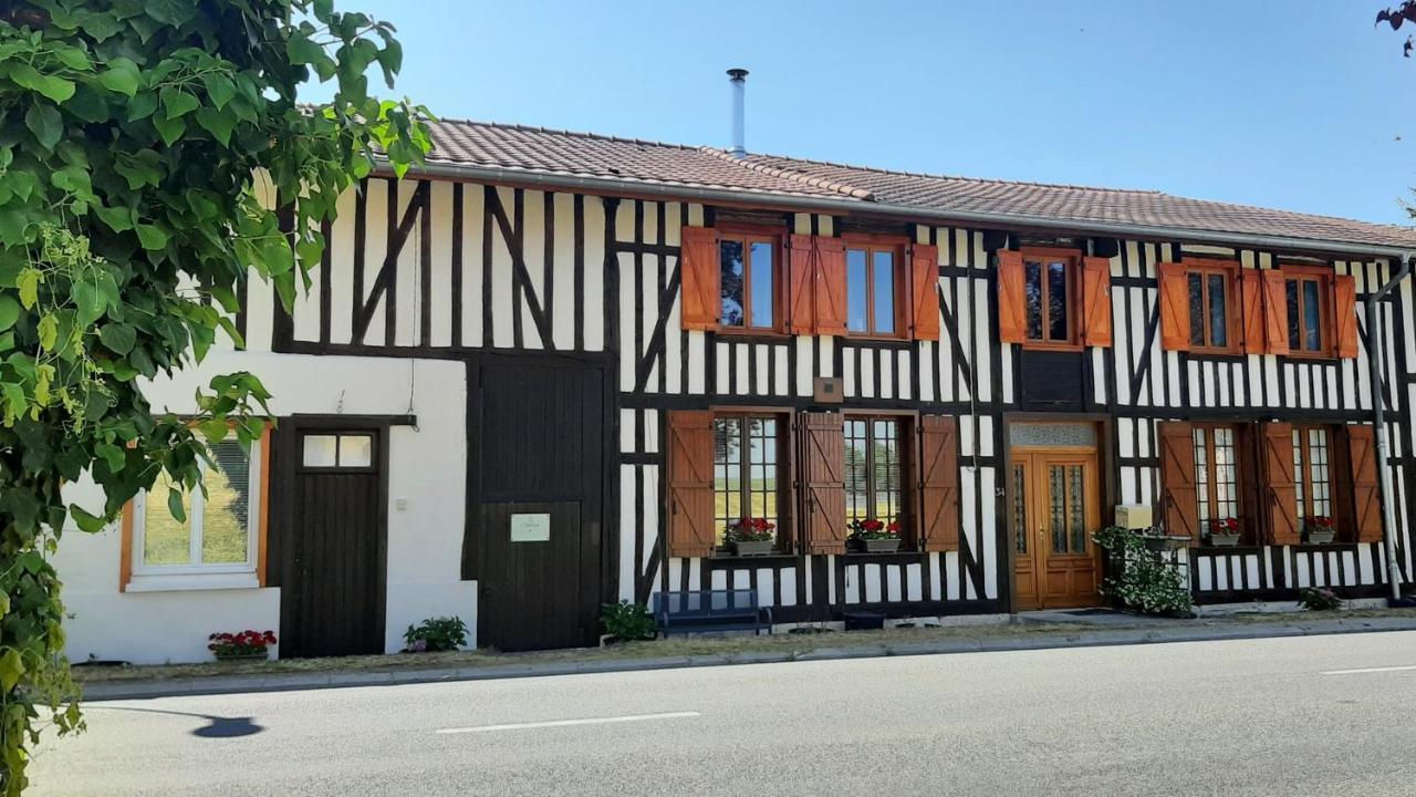Chatrou Chatelraould-Saint-Louvent Exterior photo